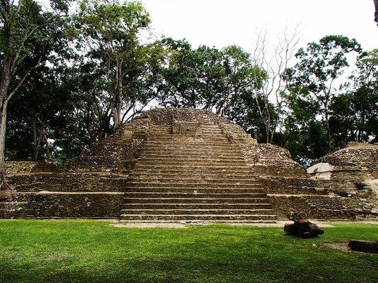 Cahal Pech Archaeological Reserve
